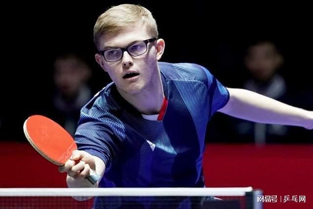 球员之间谈 球员之间谈